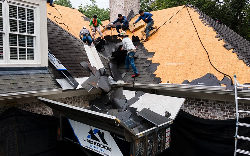 Underdog Roofing in Nashville, TN with their Equipter 4000 on a residential roofing project