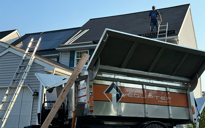 The Equipter 4000 on a residential roofing site
