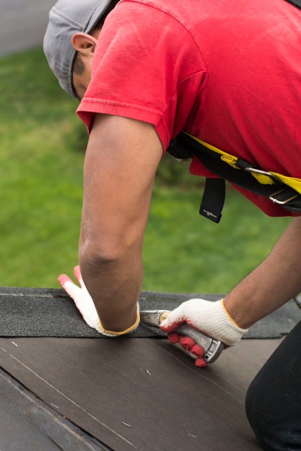 Roofing Tool List 6 MustHave Roofing Hand Tools for Your Crews