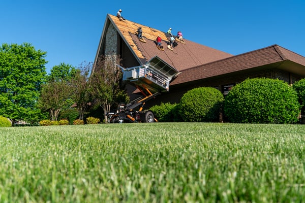 Storm Guard Roofing Equipter